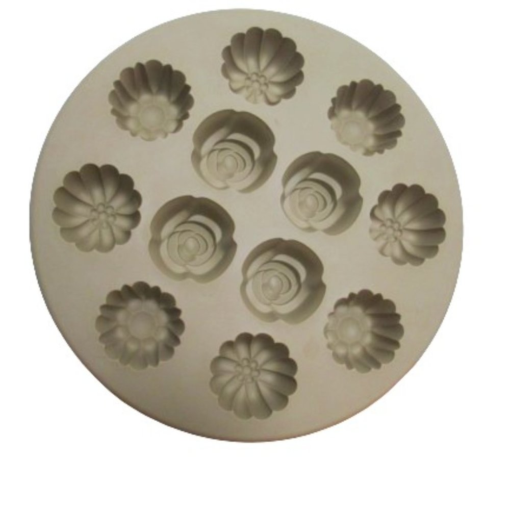 Pamered Chief Silicone 3 Varied Designs, 12 unit Mold